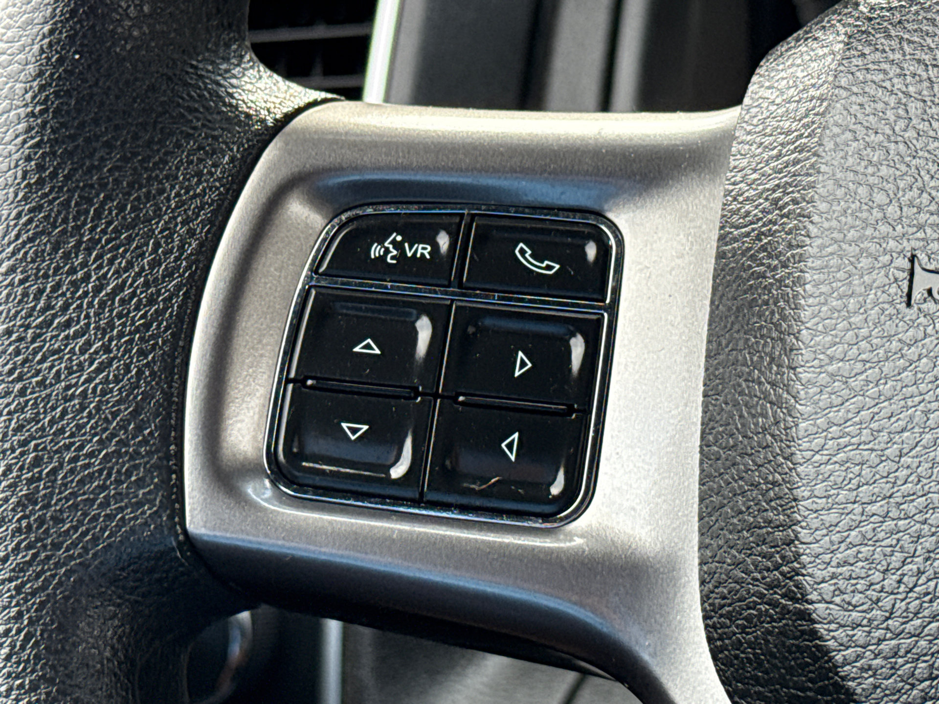 Used 2021 RAM 1500 Warlock AWD/4WD image 28