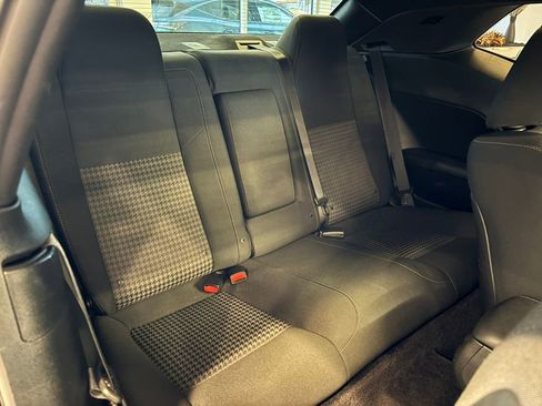 Used 2018 Dodge Challenger R/T Scat Pack w/ Driver Convenience Group image 25