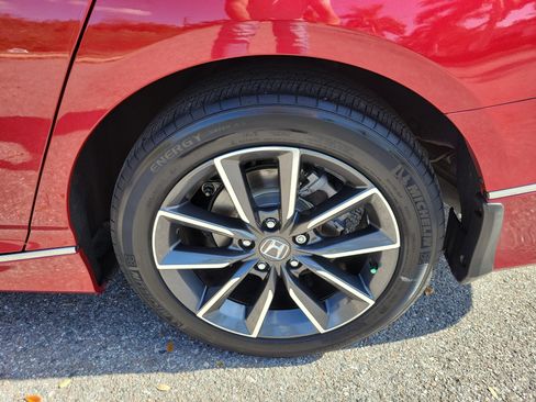 Used 2022 Honda Accord EX-L image 35