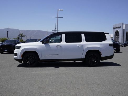 Certified 2024 Jeep Grand Wagoneer L Series II w/ Quick Order Packagew 28T AWD/4WD image 7
