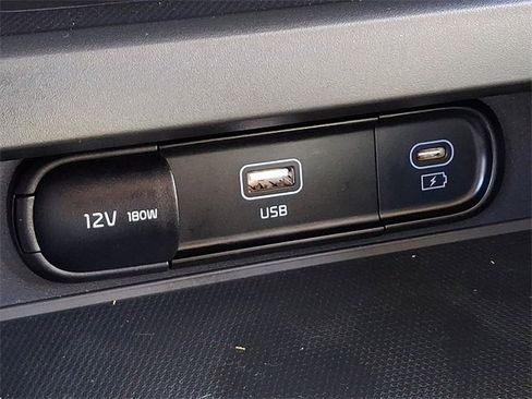 Certified 2023 Kia Soul EX image 26