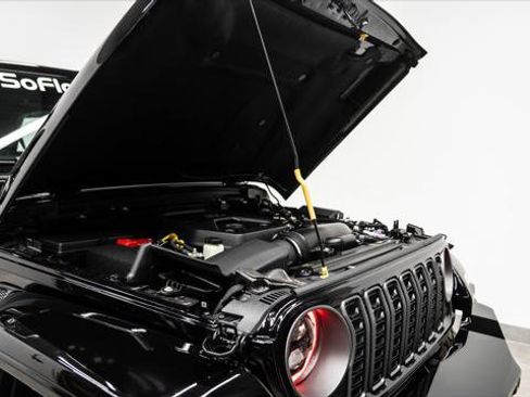 Used 2026 Jeep Wrangler Unlimited Sport image 37