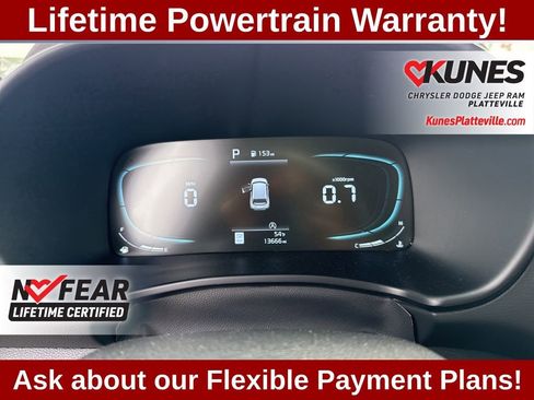 Used 2025 Kia Soul LX FWD image 27