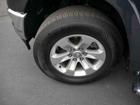 Used 2020 RAM 1500 Laramie image 10