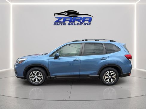 Used 2021 Subaru Forester Premium AWD/4WD image 4