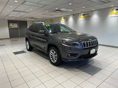 Used 2019 Jeep Cherokee Latitude Plus w/ Cold Weather Group