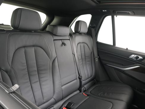 Used 2020 BMW X5 xDrive40i w/ Premium Package AWD/4WD image 41