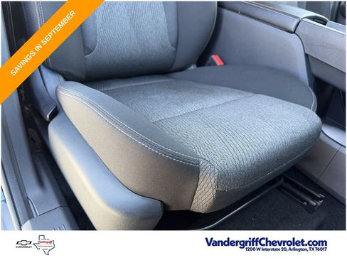 Used 2025 Nissan Rogue SV FWD image 25