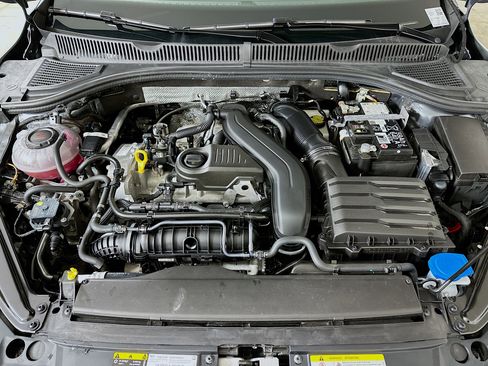 Used 2025 Volkswagen Jetta Sport image 31