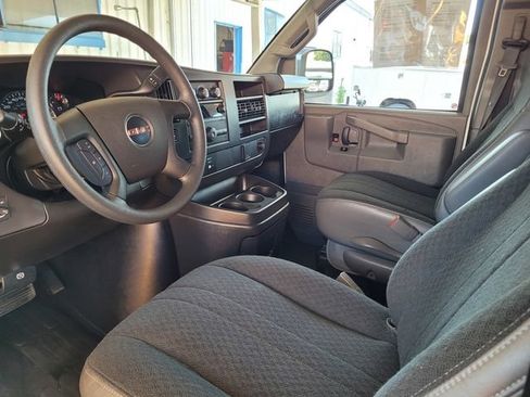 Used 2025 GMC Savana 2500 w/ Driver Convenience Package RWD image 17
