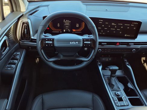 New 2026 Kia Sorento S FWD image 6
