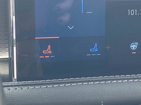 Used 2024 Lincoln Corsair Grand Touring w/ Equipment Group 301A image 25