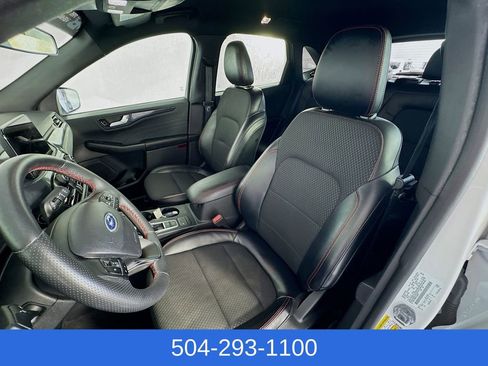 Used 2023 Ford Escape ST-Line Select AWD/4WD image 22