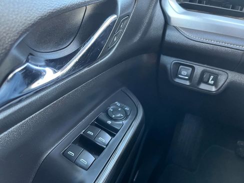 Used 2019 GMC Acadia SLT image 12