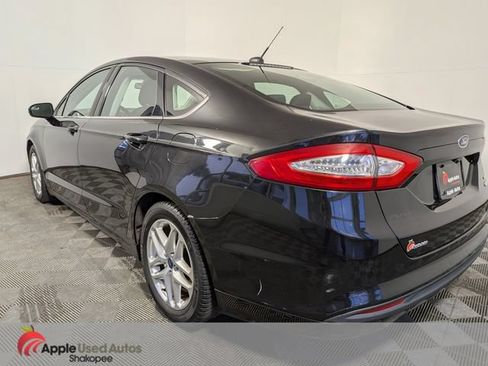 Used 2013 Ford Fusion SE FWD image 4