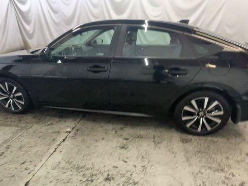 Used 2024 Honda Civic EX-L image 12