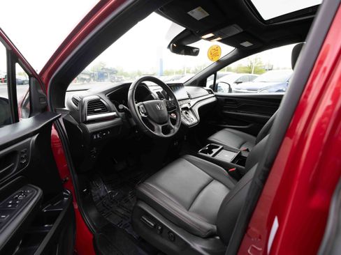 Used 2025 Honda Odyssey Sport-L image 8