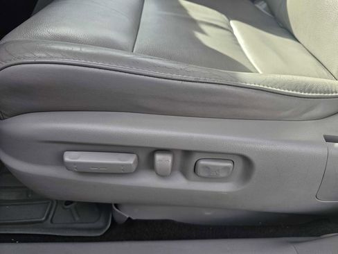 Used 2010 Honda Pilot EX-L image 14