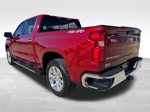 Certified 2020 Chevrolet Silverado 1500 LTZ w/ LTZ Convenience Package AWD/4WD image 4