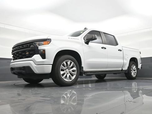 Used 2023 Chevrolet Silverado 1500 Custom RWD image 23