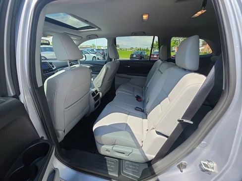 Certified 2017 Honda Pilot EX-L image 23