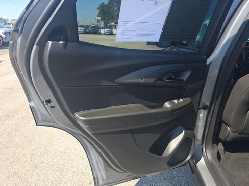 Used 2025 Chevrolet TrailBlazer RS w/ Convenience Package image 30