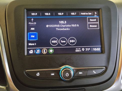 Used 2022 Chevrolet Equinox LT FWD image 25