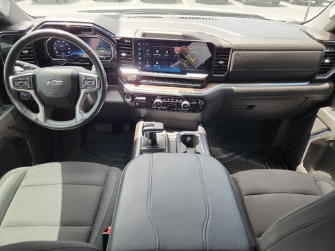 Used 2024 Chevrolet Silverado 1500 RST RWD image 7