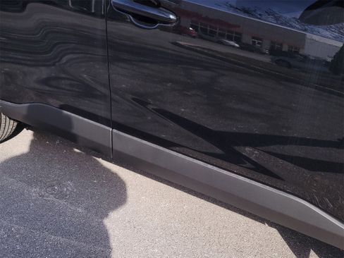 Used 2025 Toyota RAV4 LE image 6