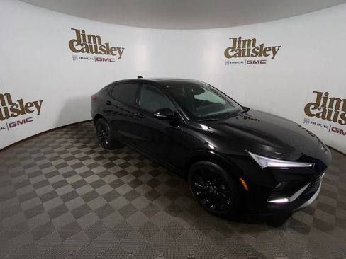 Used 2024 Buick Envista Sport Touring w/ Convenience I Package image 2