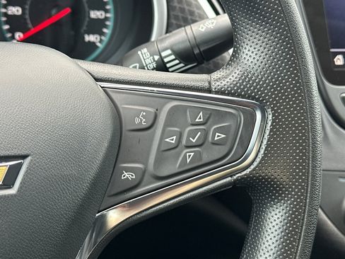 Used 2024 Chevrolet Malibu LT image 26