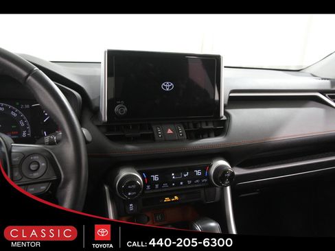 Used 2023 Toyota RAV4 Adventure image 9