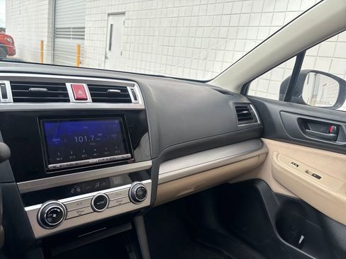 Used 2018 Subaru Outback 2.5i image 13