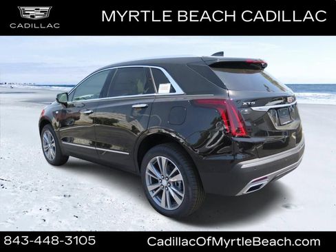 New 2026 Cadillac XT5 Premium Luxury w/ Driver Assist Package FWD image 5