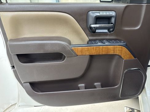 Used 2014 GMC Sierra 1500 SLT w/ Max Trailering Package image 15