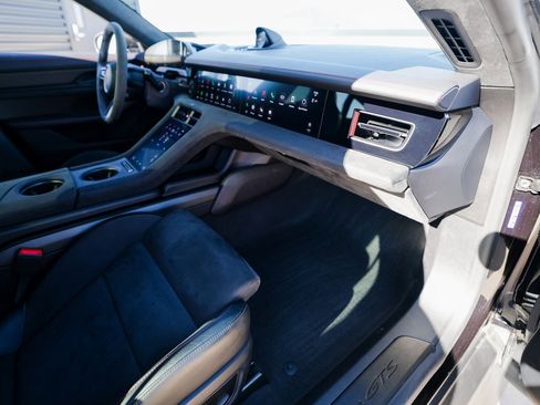 Certified 2024 Porsche Taycan GTS image 27