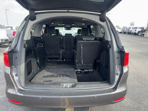 Used 2024 Honda Odyssey Elite image 5