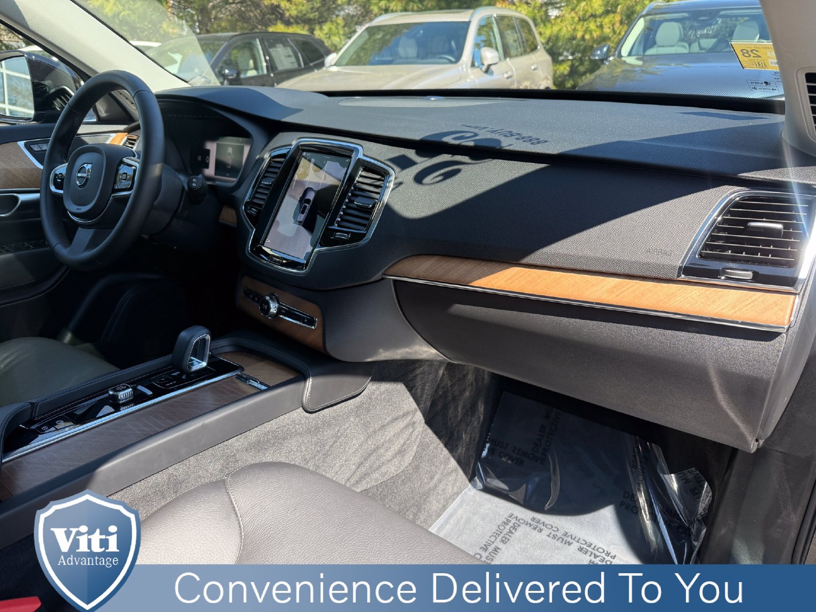 Certified 2025 Volvo XC90 B6 Plus w/ Protection Package Premier AWD/4WD image 30
