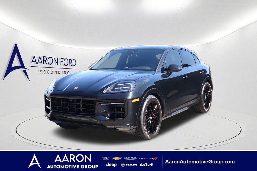 Used 2026 Porsche Cayenne GTS AWD/4WD image 1