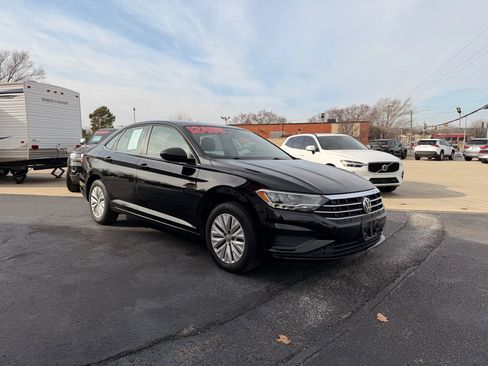 Used 2020 Volkswagen Jetta S image 9