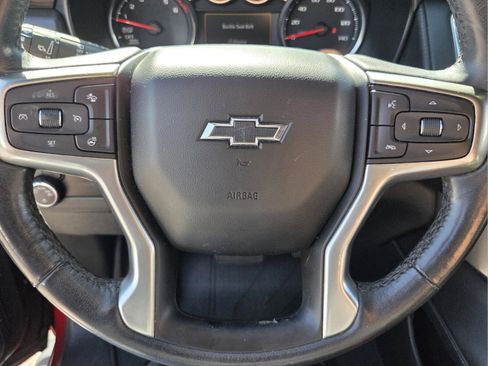 Used 2021 Chevrolet Tahoe Z71 w/ Luxury Package AWD/4WD image 22