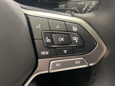 New 2026 Volkswagen Atlas Cross Sport SEL R-Line image 18