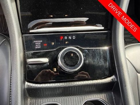 Used 2025 Jeep Grand Cherokee L Limited AWD/4WD image 34