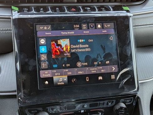 New 2026 Jeep Grand Cherokee L Laredo AWD/4WD image 25