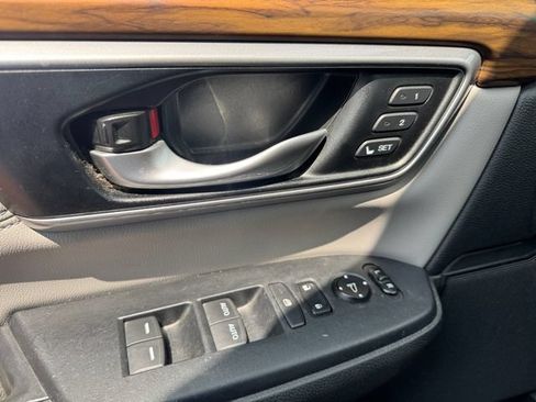 Used 2017 Honda CR-V EX-L image 24