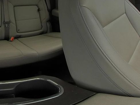 Certified 2024 Chevrolet Silverado 1500 LT Trail Boss w/ Convenience Package II AWD/4WD image 14