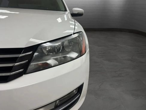 Used 2014 Volkswagen Passat 1.8T SEL Premium FWD image 25
