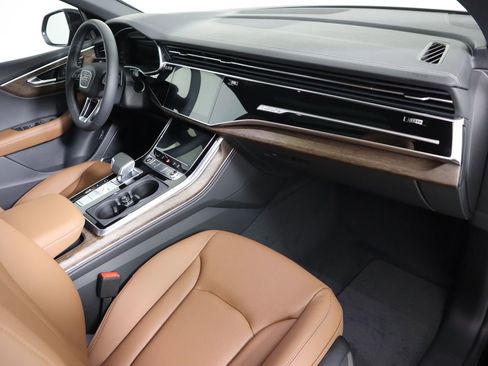 New 2026 Audi Q8 Premium Plus image 18