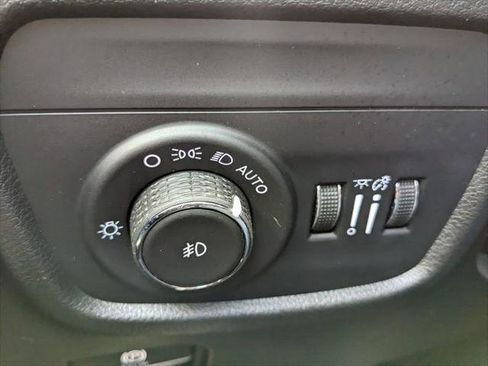 Certified 2025 Jeep Grand Cherokee L Limited w/ Luxury Tech Group II RWD image 57