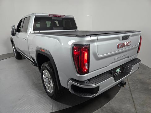 Used 2022 GMC Sierra 2500 Denali AWD/4WD image 12